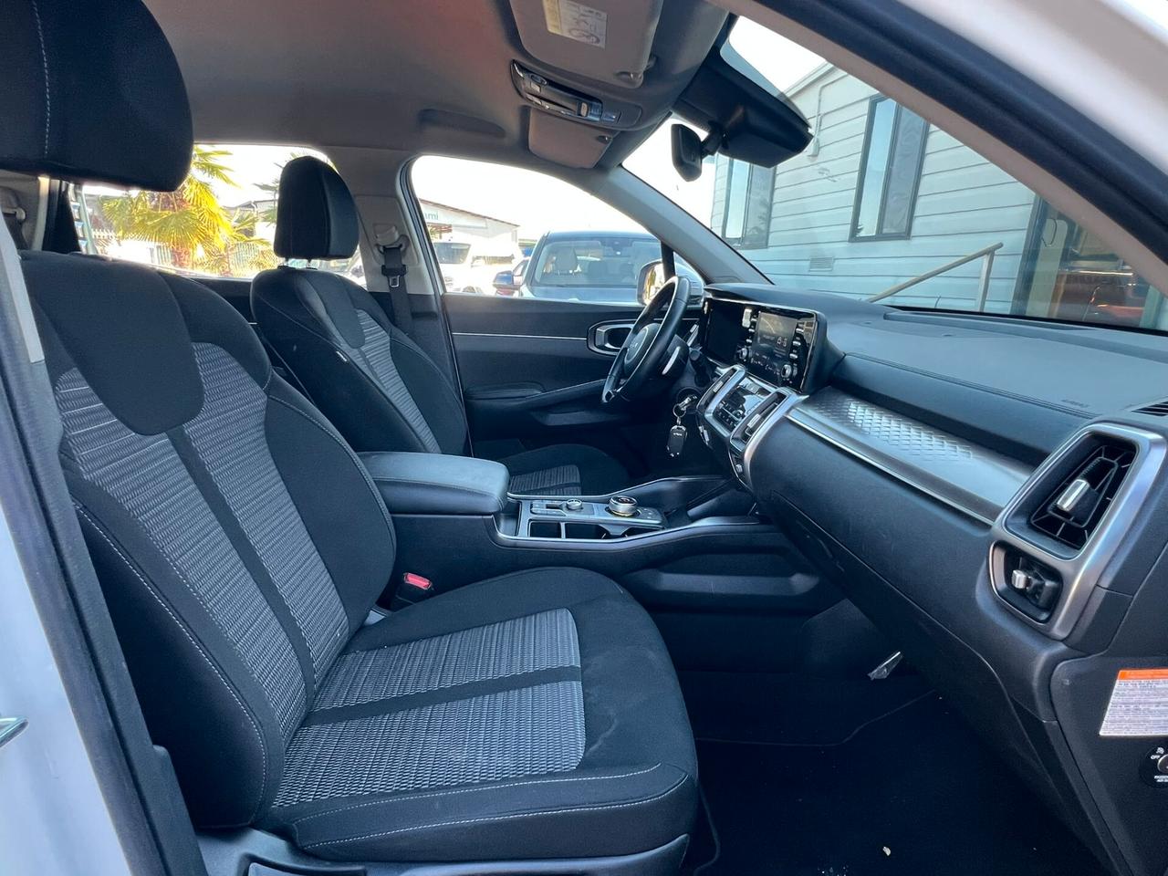 Kia Sorento 1.6 T-GDi PHEV AT6 4WD Business