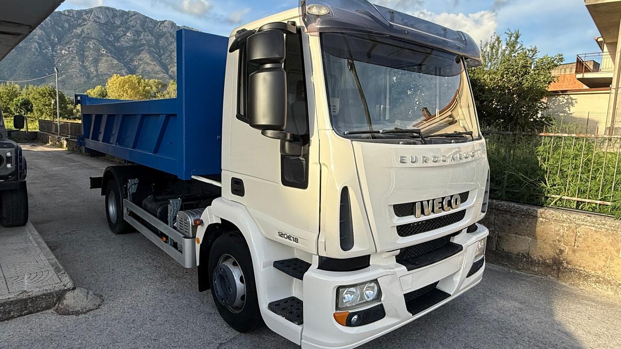 Iveco EUROCARGO SCARRABILE NUOVO MARCA TAM