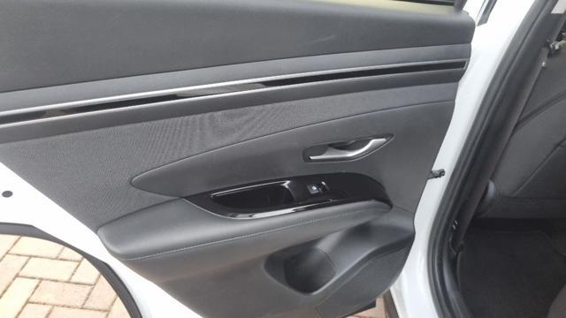 HYUNDAI Tucson 1.6 HEV aut. XLine