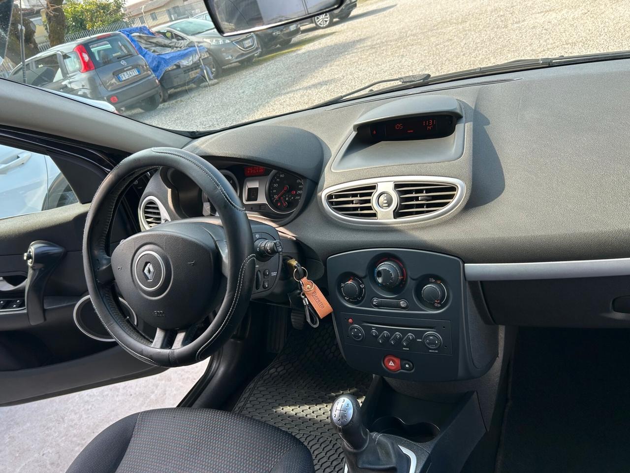 Renault Clio 1.5 dCi 85CV SporTour-NEOPATENTATI