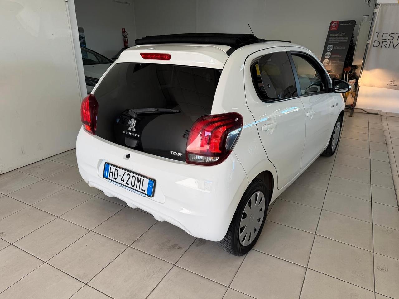 Peugeot 108 PureTech 82 5 porte Collection TOP!