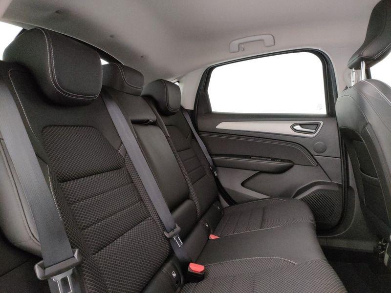 Renault Arkana 1.6 E-Tech full hybrid Intens 145cv