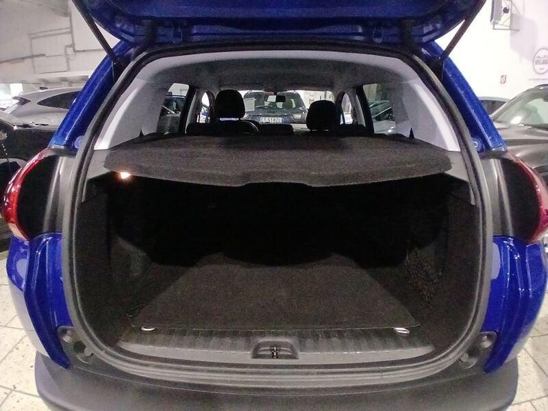 Peugeot 2008 BlueHDi 100 S&S Signature