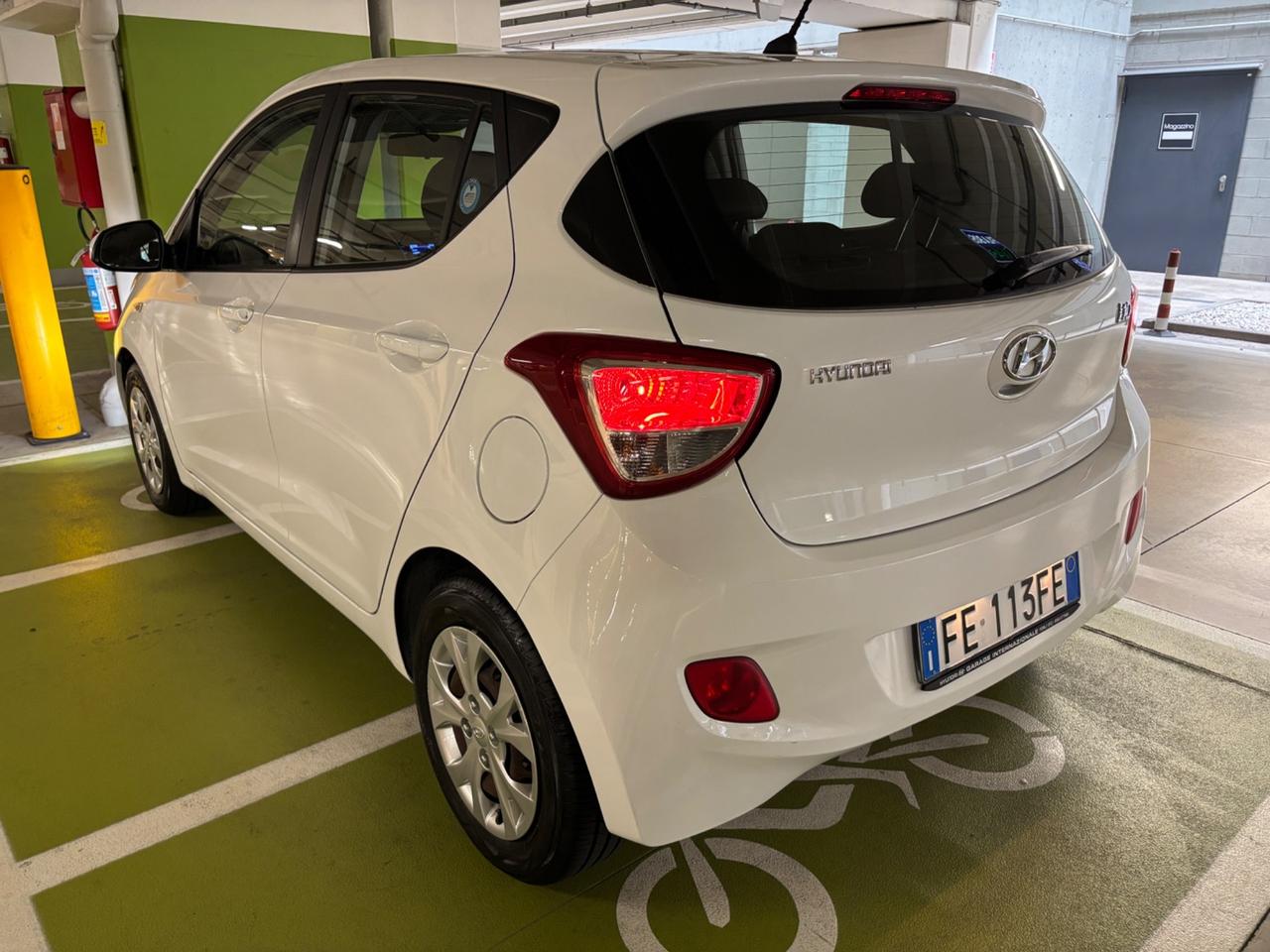 Hyundai i10 1.0 Benzina