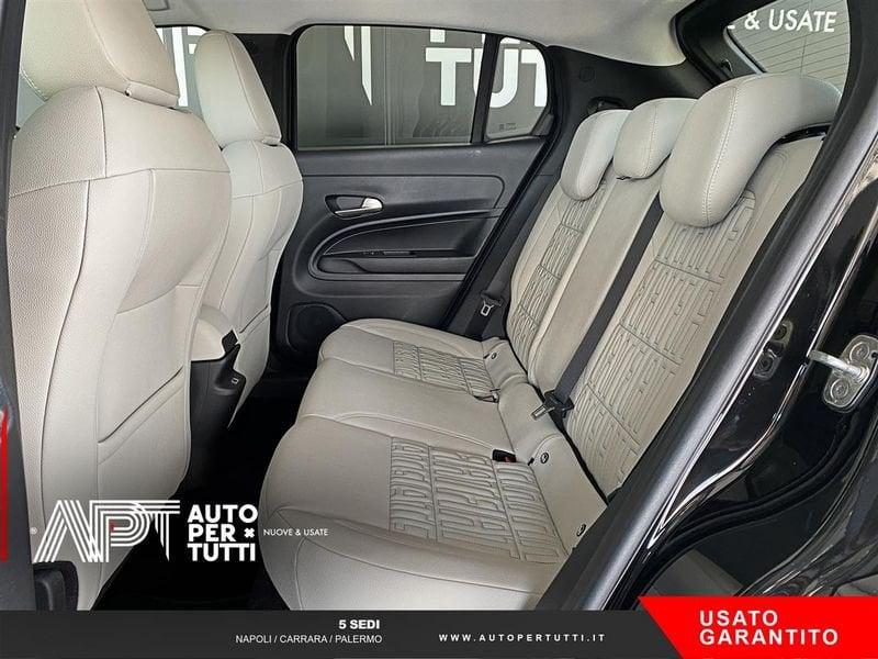 FIAT 600 600 1.2 hybrid La Prima 110cv auto