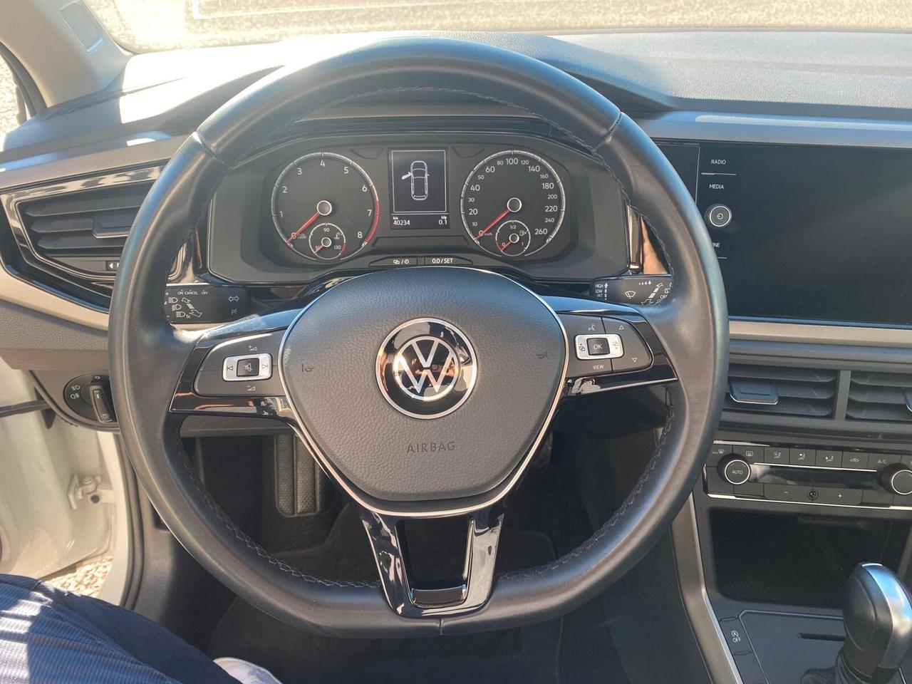 Volkswagen Polo 1.5 TSI DSG 5p. Sport BMT