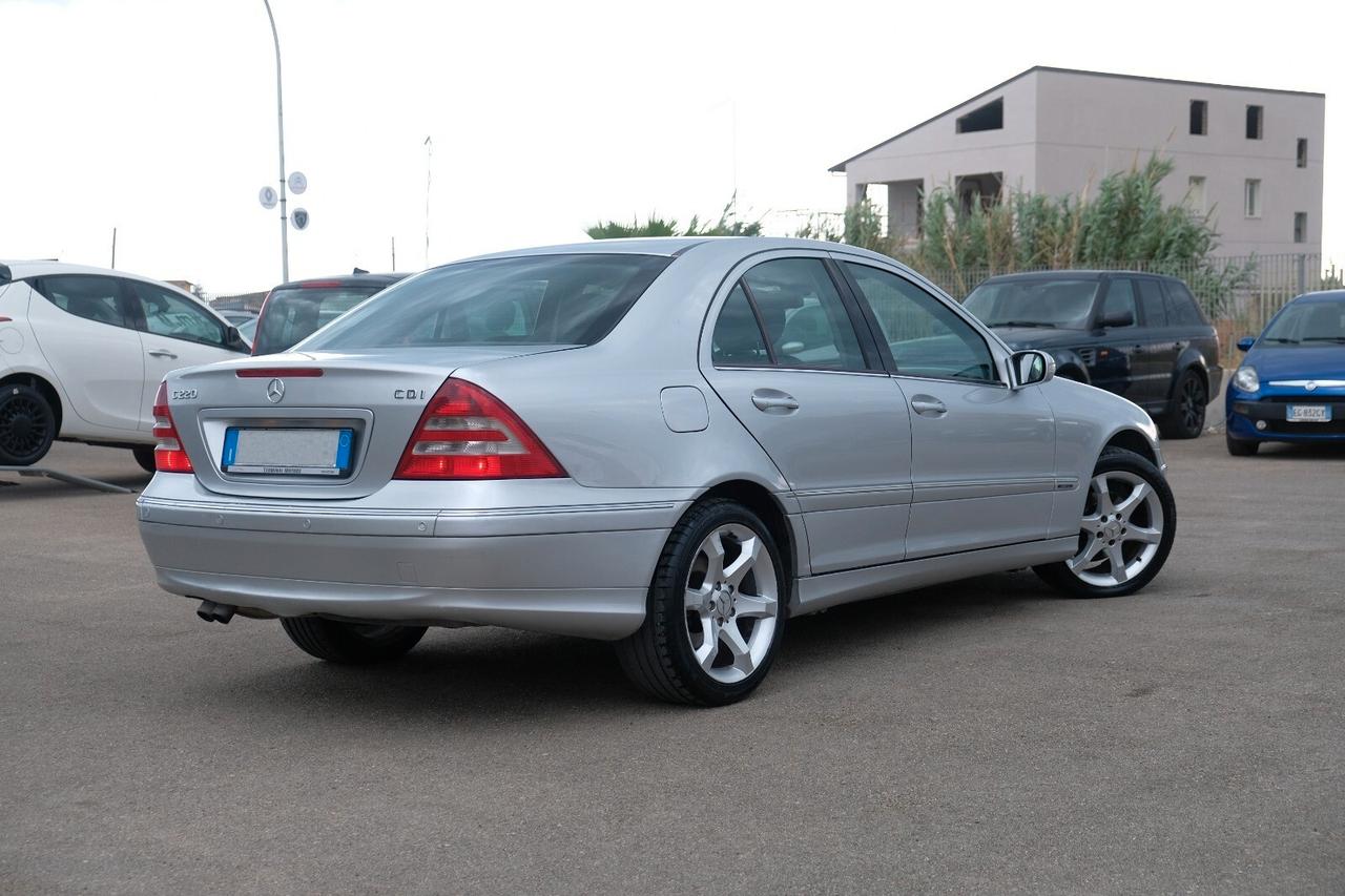 Mercedes-benz C 220 CDI Eleg. 150cv