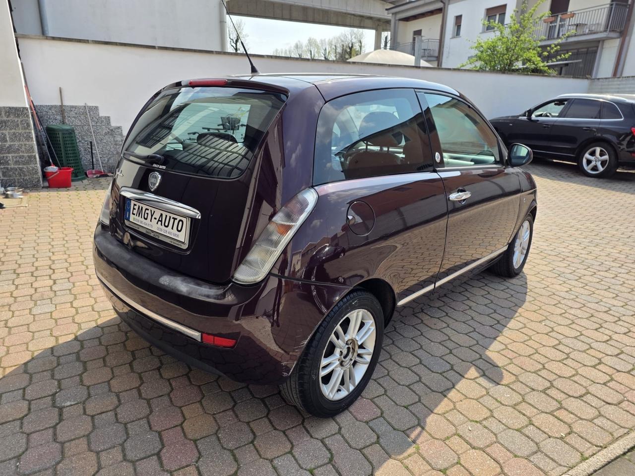 Lancia Ypsilon 1.4 Oro Ecochic GPL