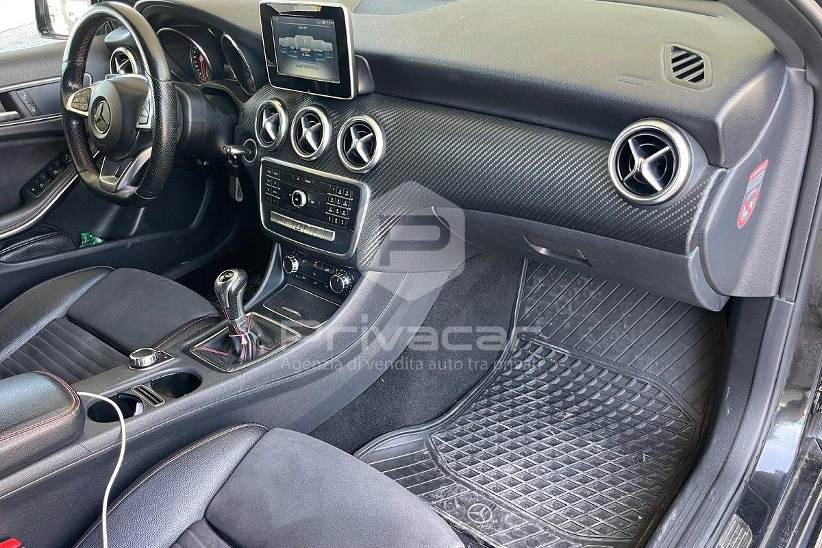 MERCEDES A 180 d Premium
