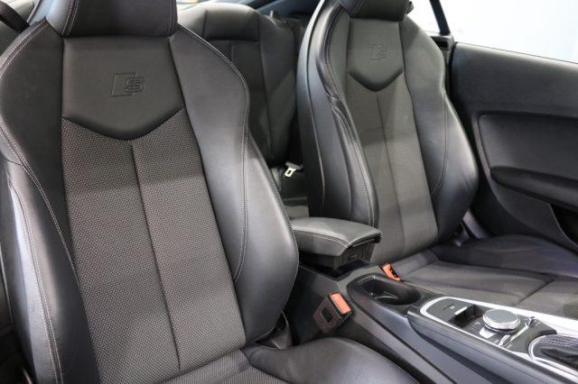 AUDI TT Coupé 40 TFSI S tronic