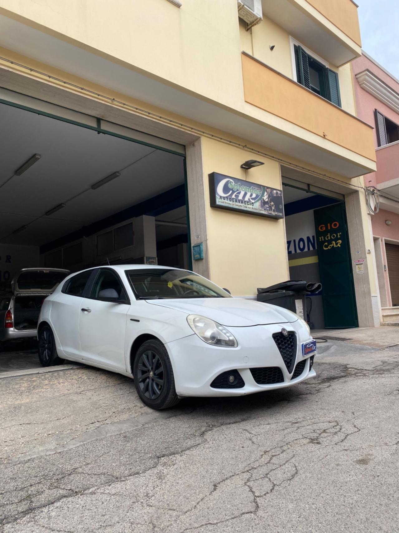 Alfa Romeo Giulietta 1.6 JTDm-2 105 CV Distinctive