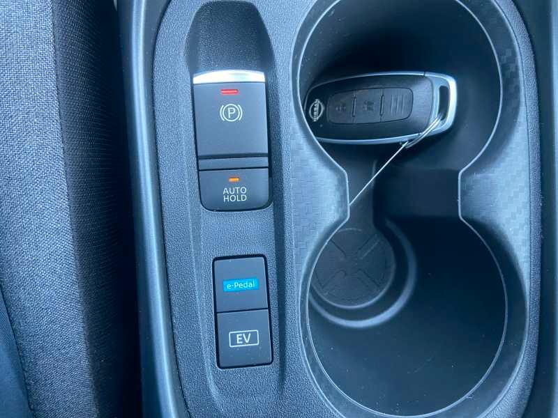 NISSAN Juke 1.6 hev N-Connecta