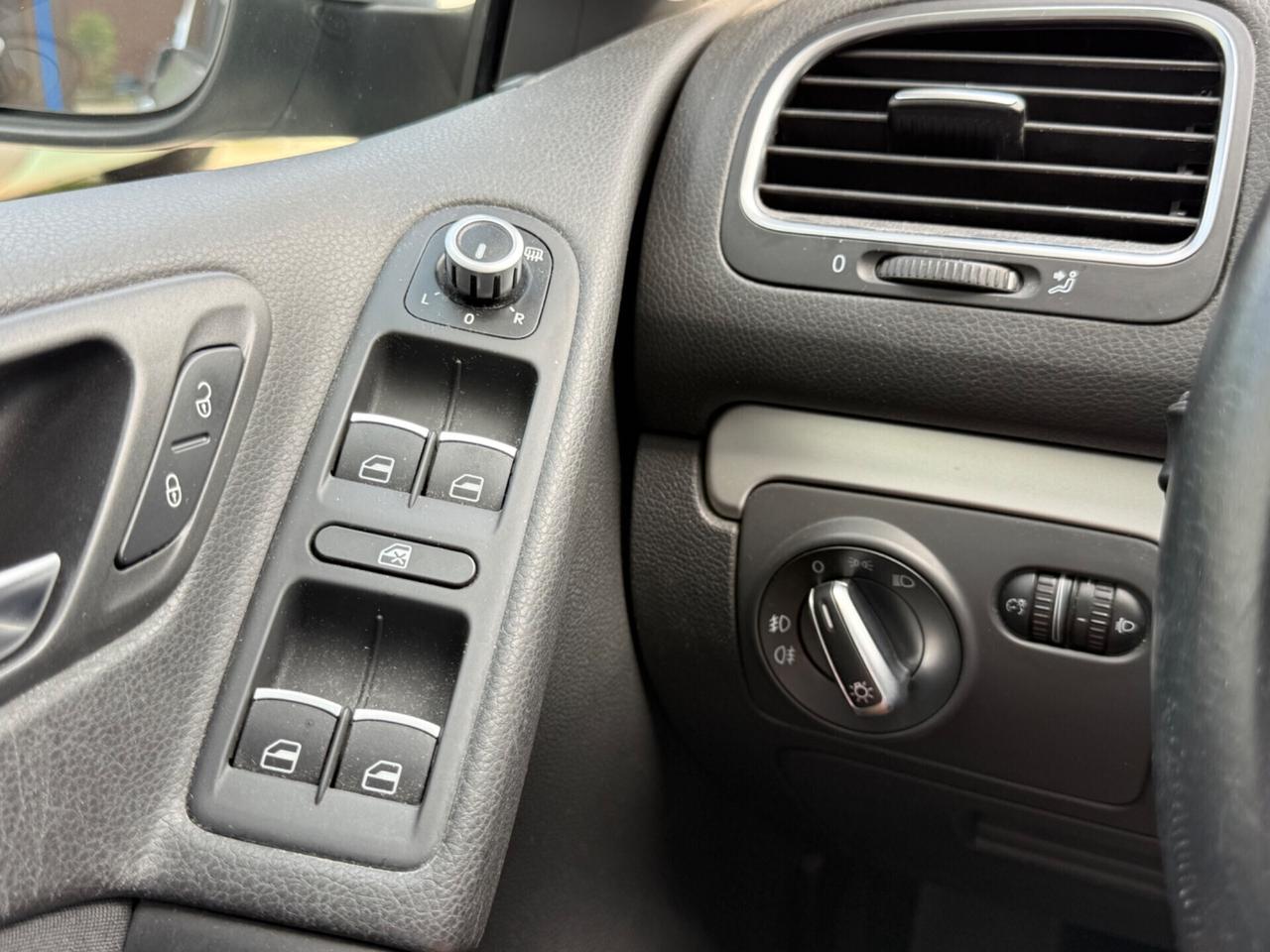 Volkswagen Golf 1.6 GPL CV102 Highline BiFuel