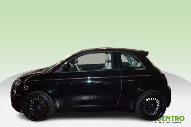 FIAT new 500e - LA PRIMA BY BOCELLI BERLINA 42 KWH
