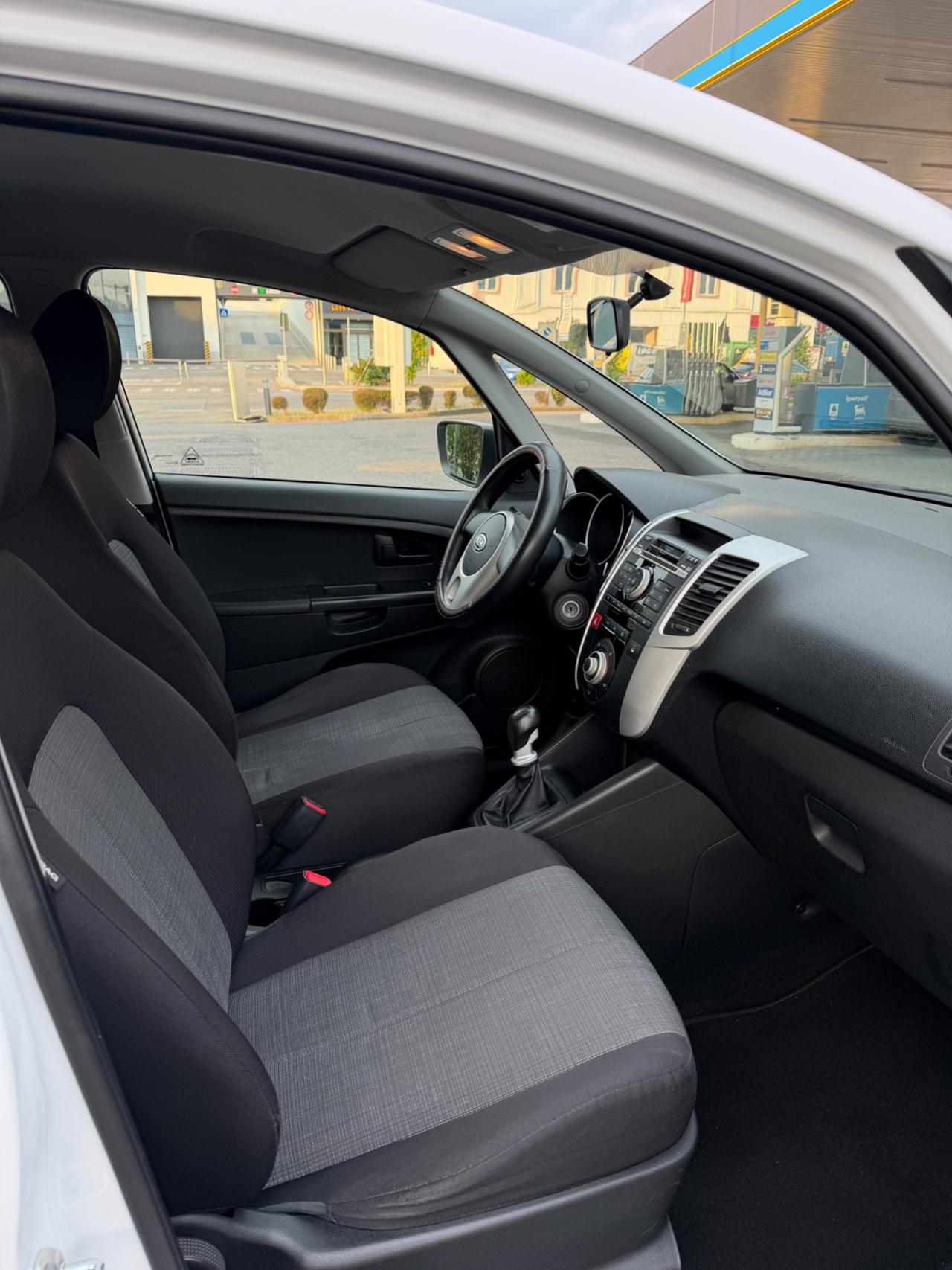 Kia Venga 1.4 CVVT LX Easy
