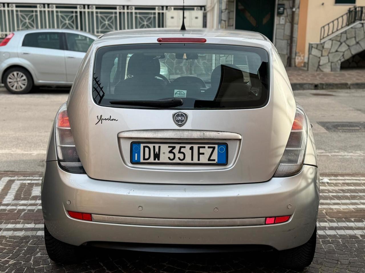 Lancia Ypsilon 1.4 Platino Ecochic GPL