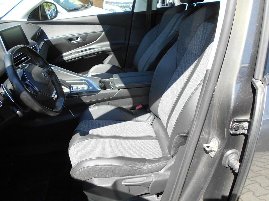 Peugeot 5008 1.5 BlueHDi Allure EAT