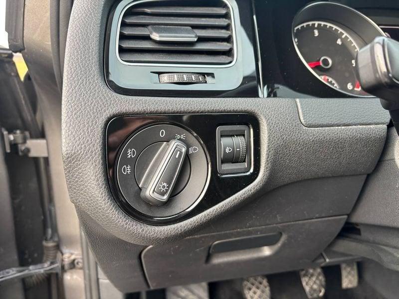 Volkswagen Golf CINGHIA NUOVA 1.6 Diesel 105cv