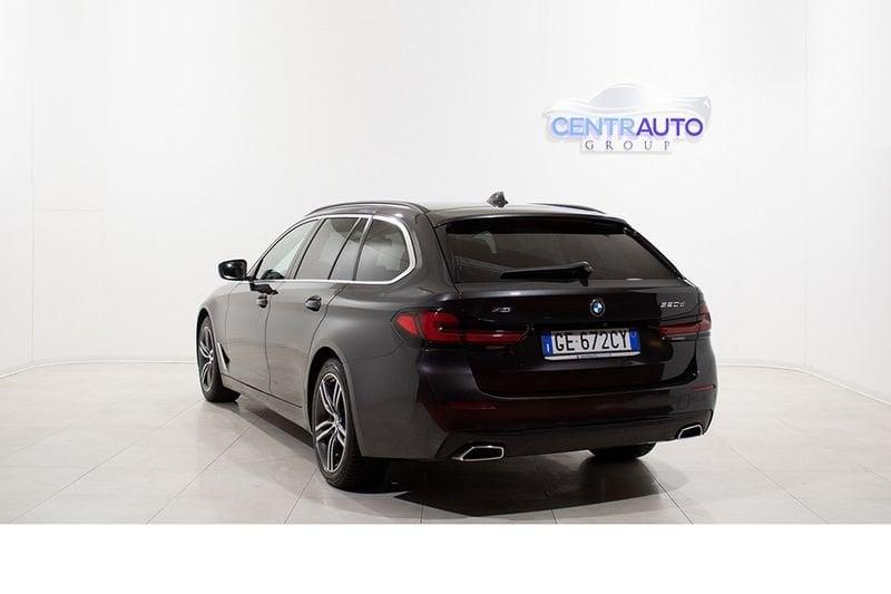 BMW Serie 5 520d 48V xDrive Touring Business