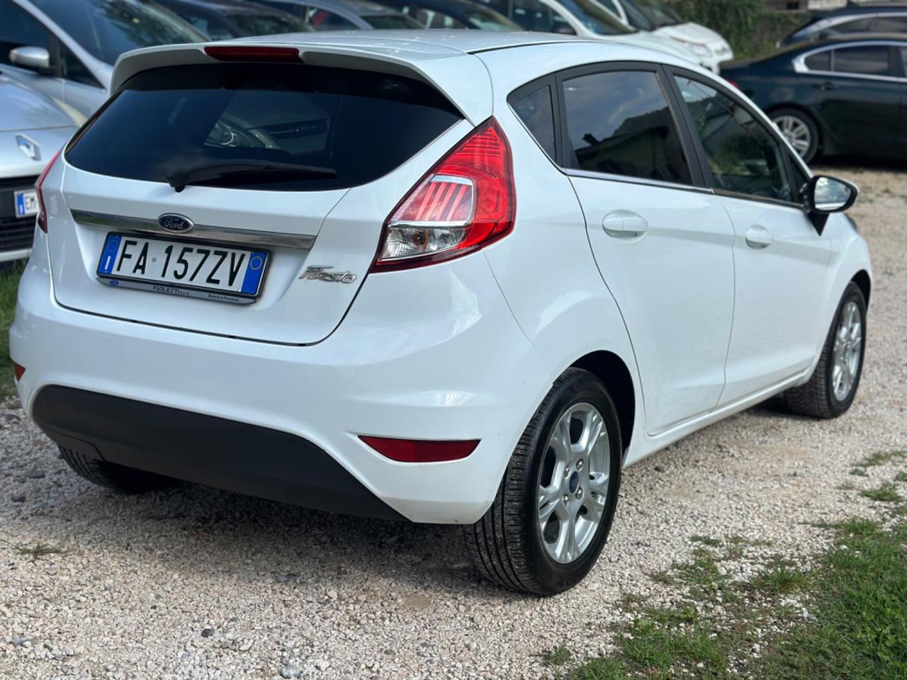 Ford FIESTA 1.4 5p. BZ.- GPL TITANIUM NEOPAT KMCERT
