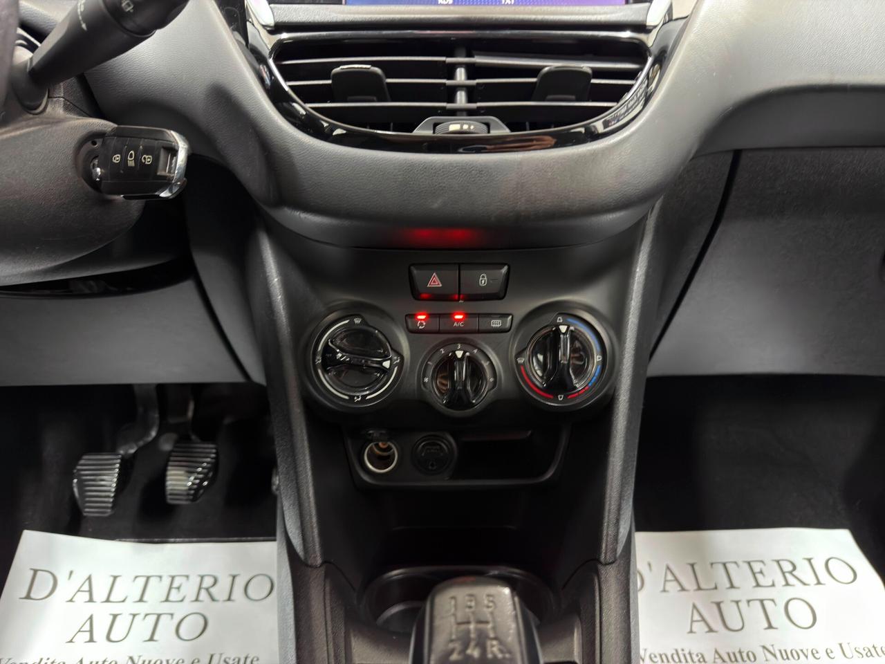 Peugeot 208 BlueHDi 75 3 porte Allure
