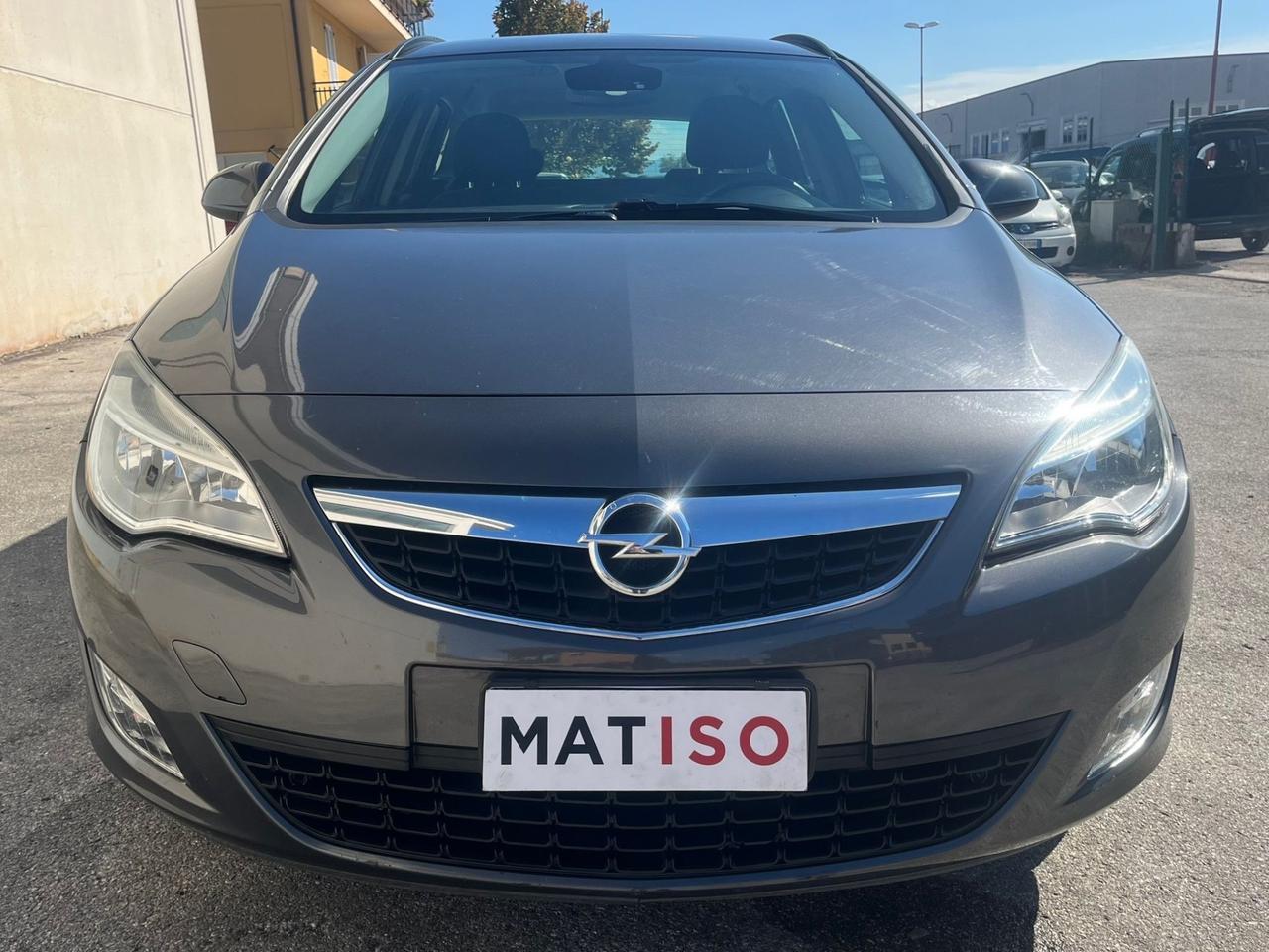 Opel Astra 1.7 CDTI Sports Tourer Cosmo 148000 km
