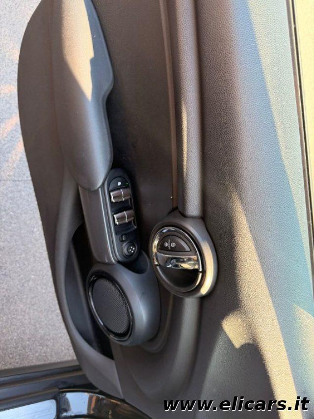 MINI Cooper D 1.5 Cooper D 5 porte