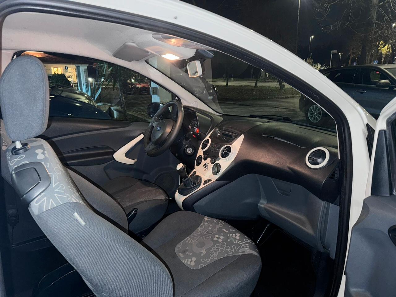 Ford Ka 1.2 8V 69CV Titanium