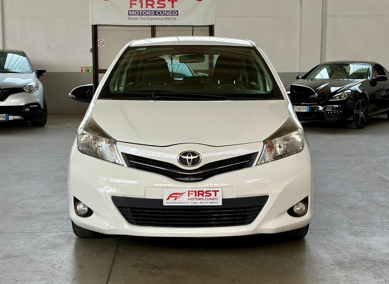 Toyota Yaris 1.3 5 porte Lounge