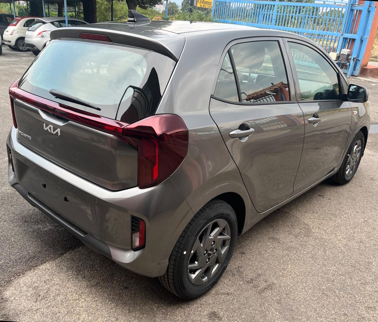 Kia Picanto 1.0 12V 5 porte Urban-nuova-