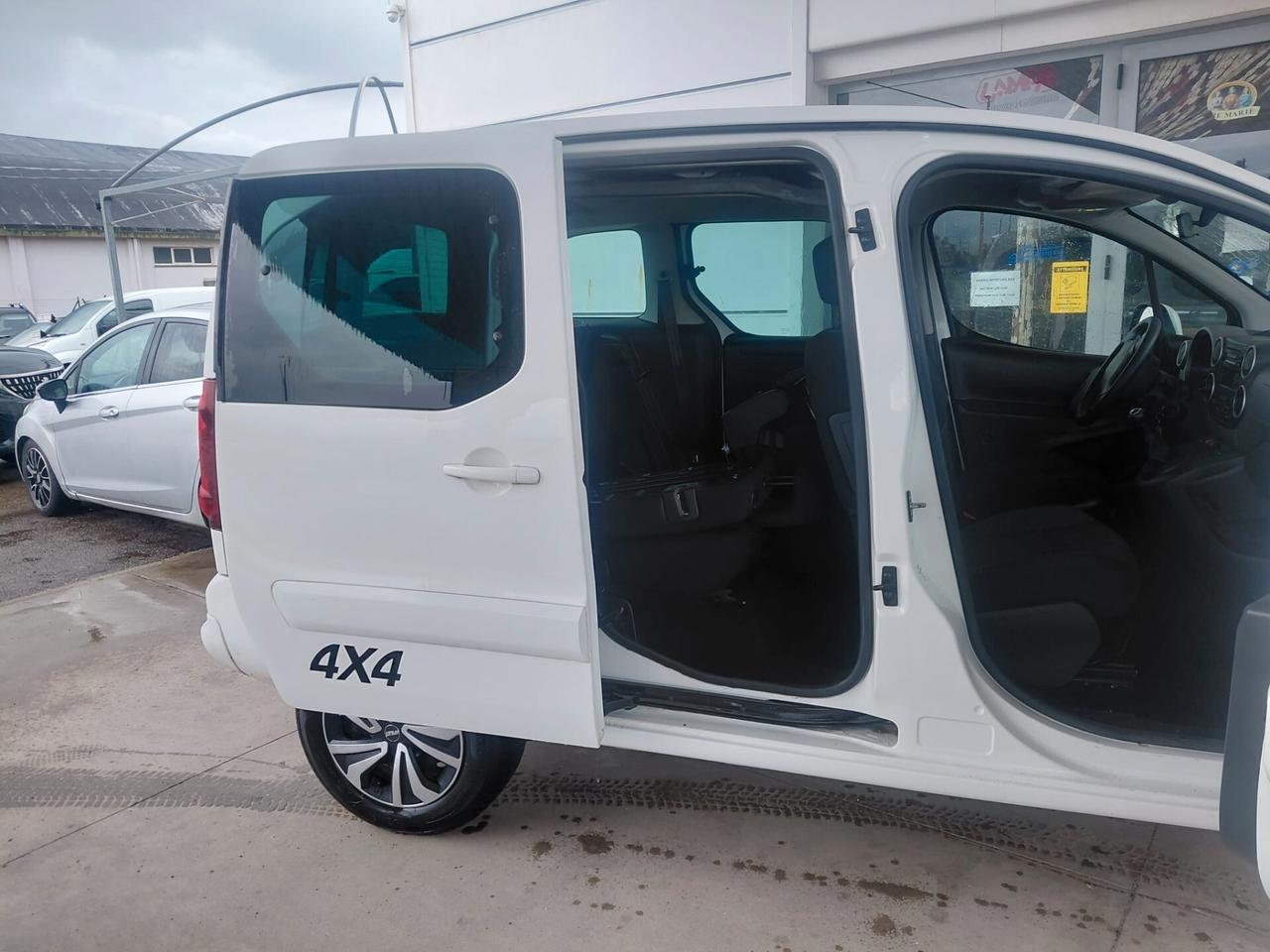 Peugeot Partner Tepee DANGEL 4X4 BlueHDi 100 Outdoor