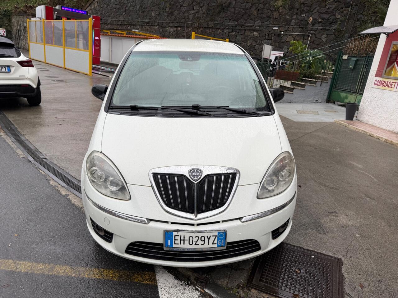 LANCIA MUSA 1.4 NEOPATENTATI KM 89 MILA !!