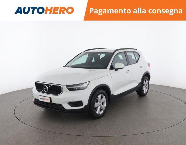 VOLVO XC40 T2 Geartronic Momentum Core