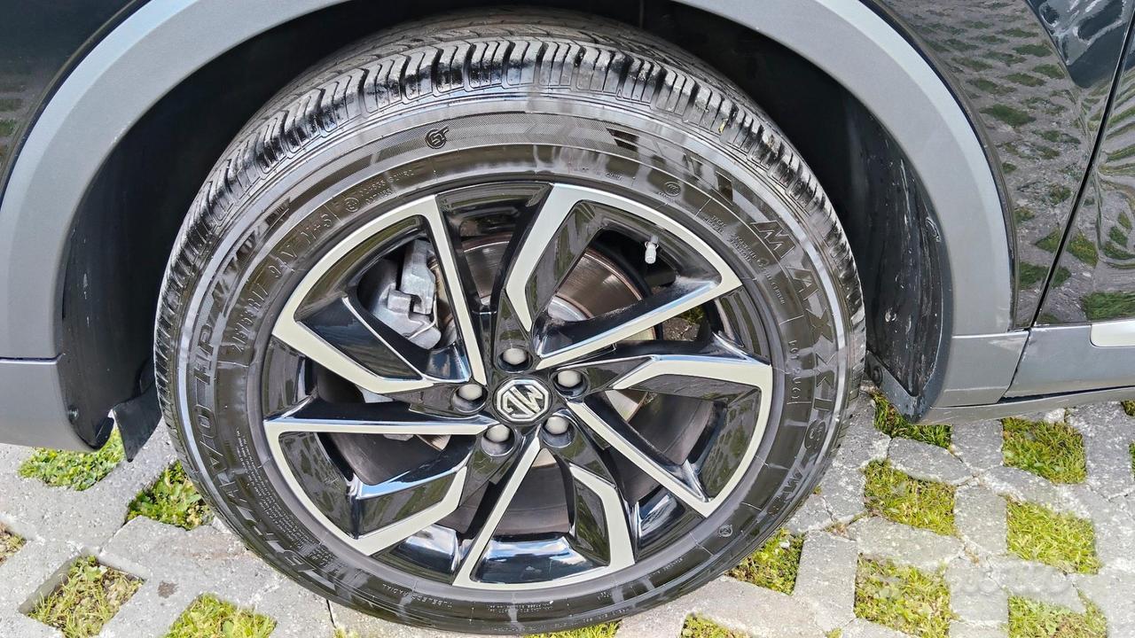 MG ZS 1.5 VTI LUXURY 2024