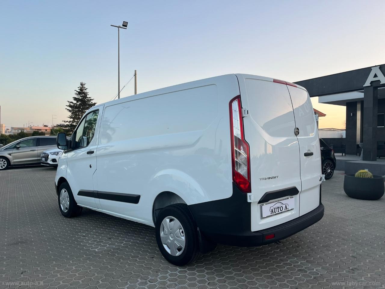 TRANSIT CUSTOM 2.0 TDCi 110 CV FURGONE