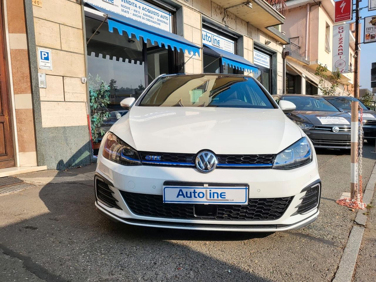 Volkswagen Golf 1.4 GTE HYDRID 5p. TETTO
