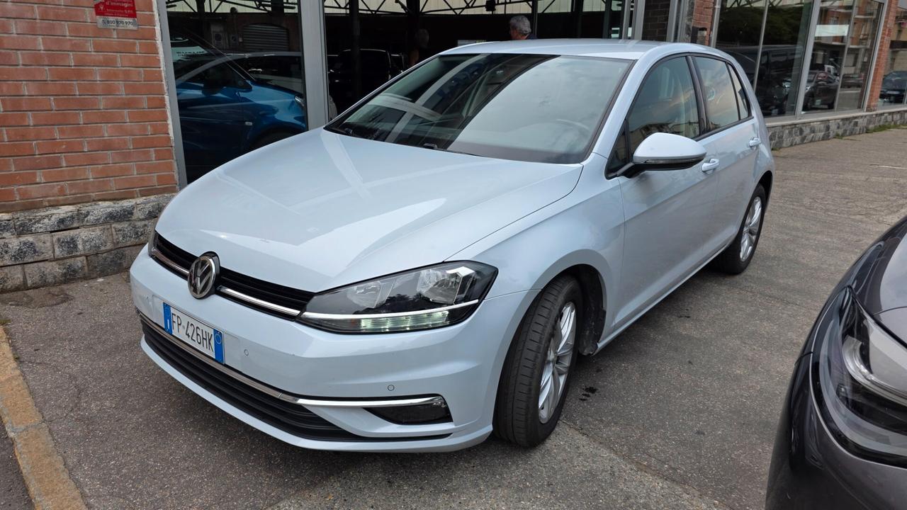 Volkswagen Golf 1.0 TSI 110 CV 5p. Trendline BlueMotion Technology