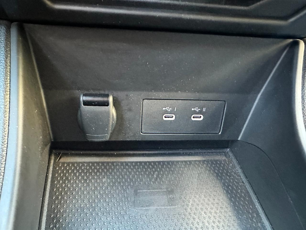 Renault Captur 1.0 TCe – Techno – 03/2025 – 17.500 km – Promo 18.900 €