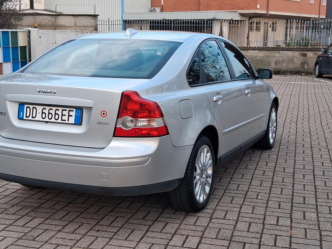 Volvo S40 2.0 D cat Summum NEOPATENTATI..CELL 320 147 1147 WHATSAPP