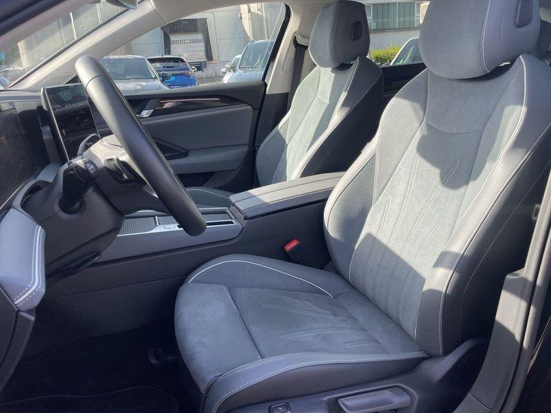 Volkswagen Passat 2.0 TDI 150 CV SCR EVO DSG Business Nuovo Modello