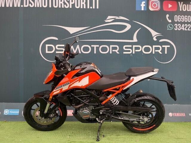 KTM Duke 125 GARANZIA PERMUTE FINANZIAMENTO
