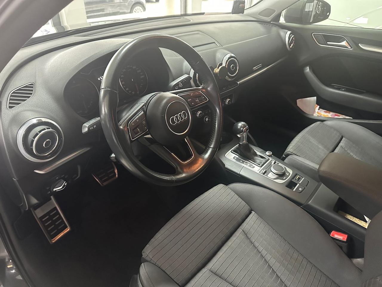 Audi A3 Sport 1.6 30 TDI #7912