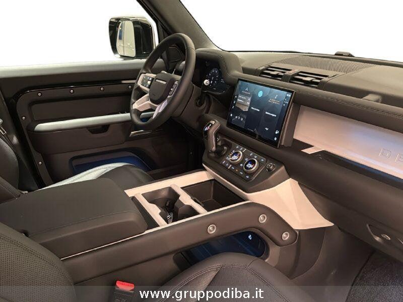Land Rover Defender VII 2020 110 Diesel 110 3.0d i6 mhev X-Dynamic SE awd 200cv a