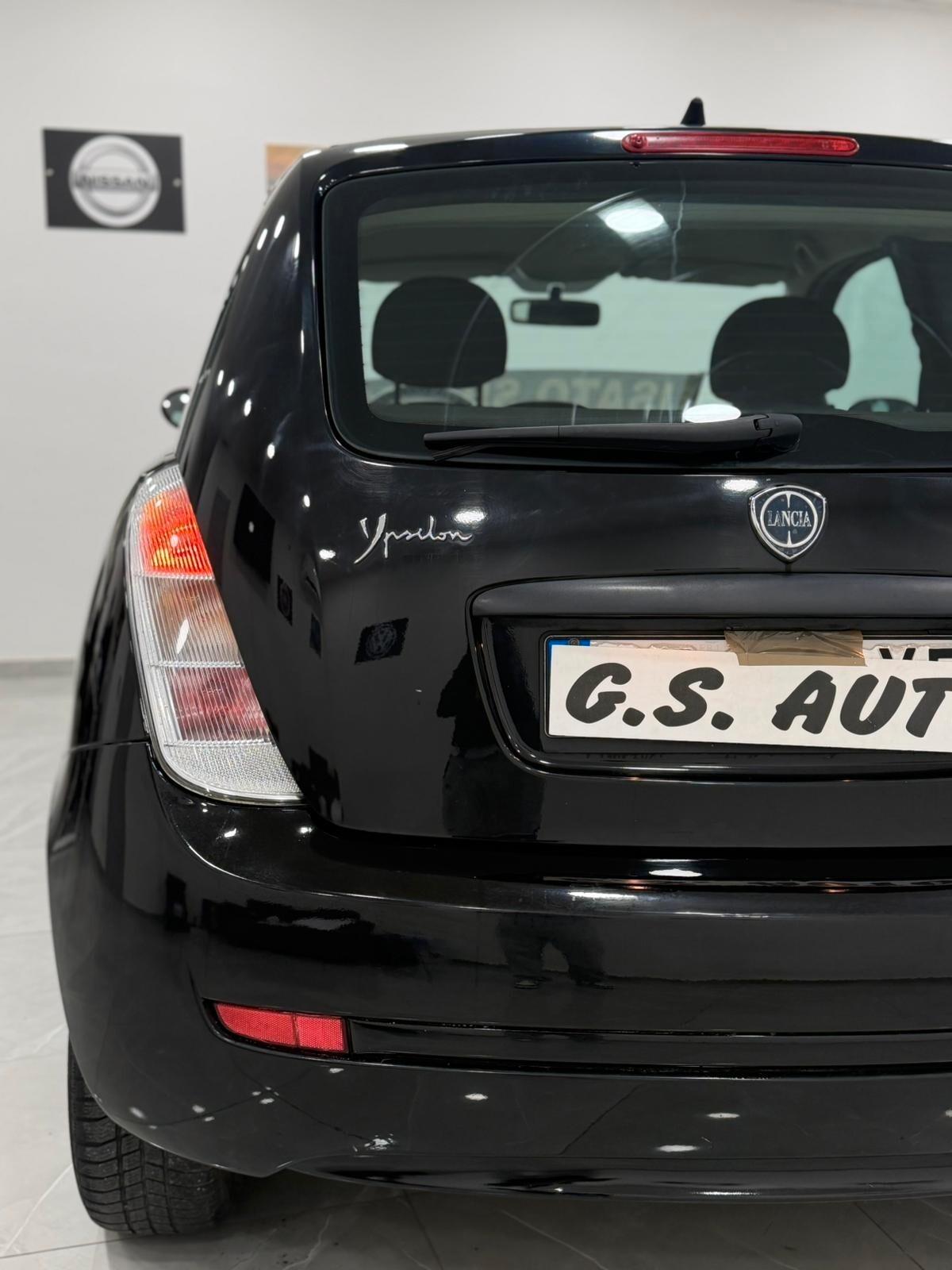 Lancia Y Restyling 1.2cc 2010