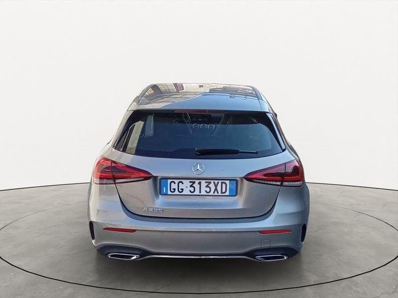 Mercedes-Benz Classe A A 250 Automatic Premium