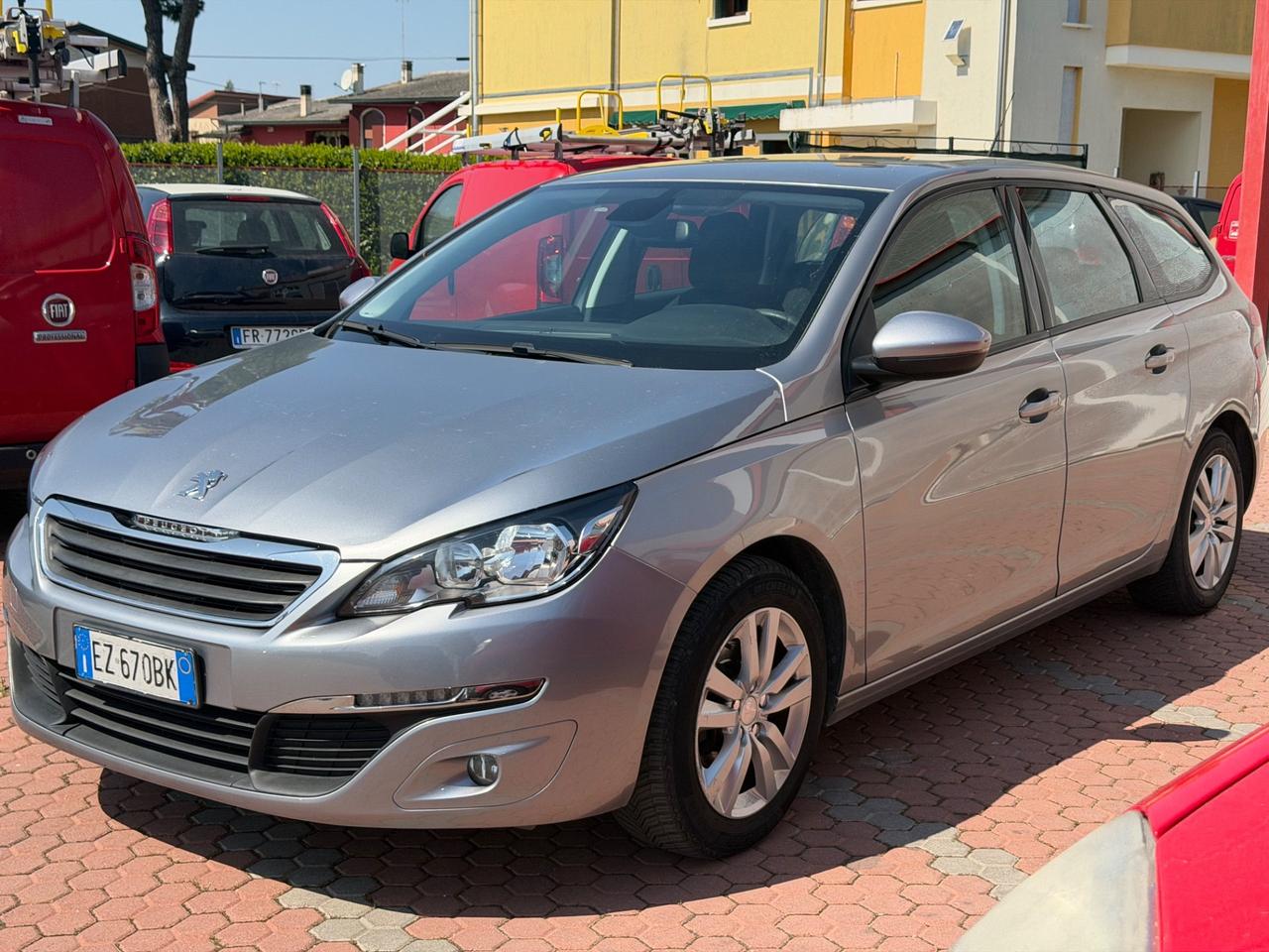 Peugeot 308 BlueHDi 100 S&S SW Business