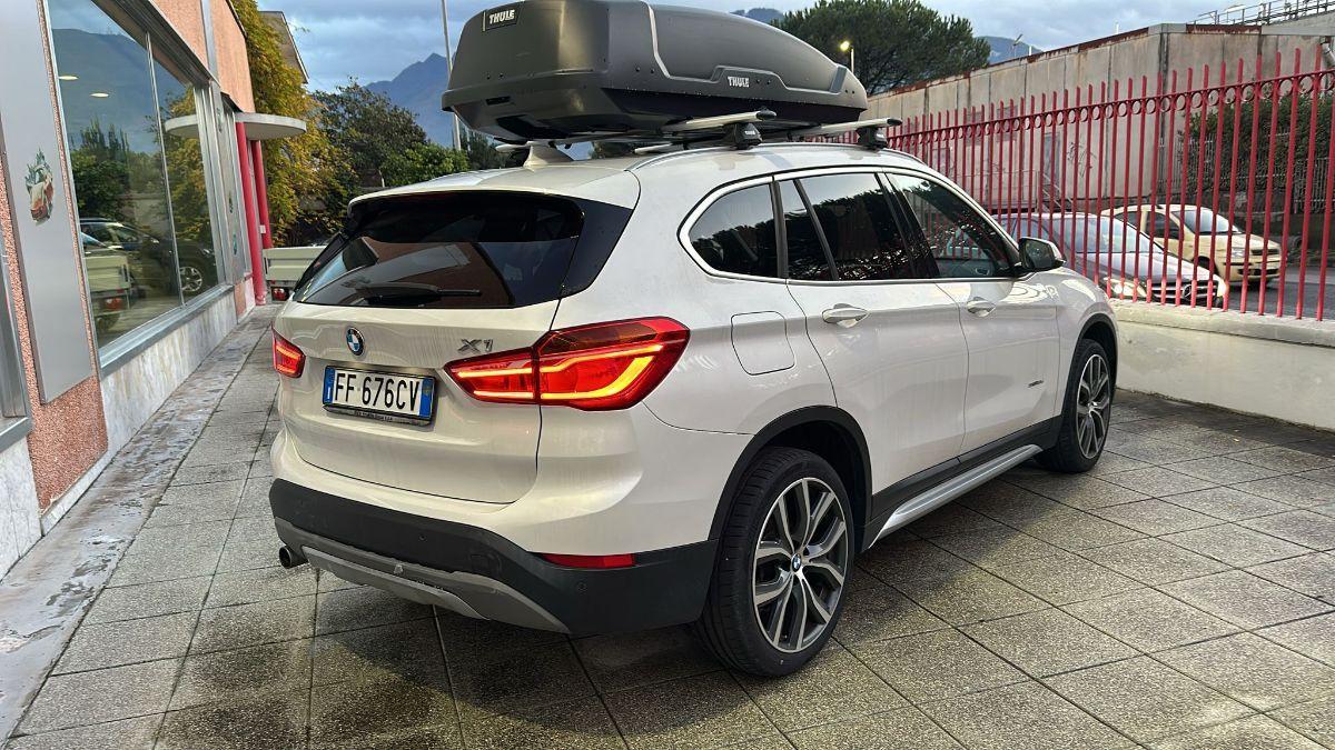 BMW - X1 - sDrive18d Business