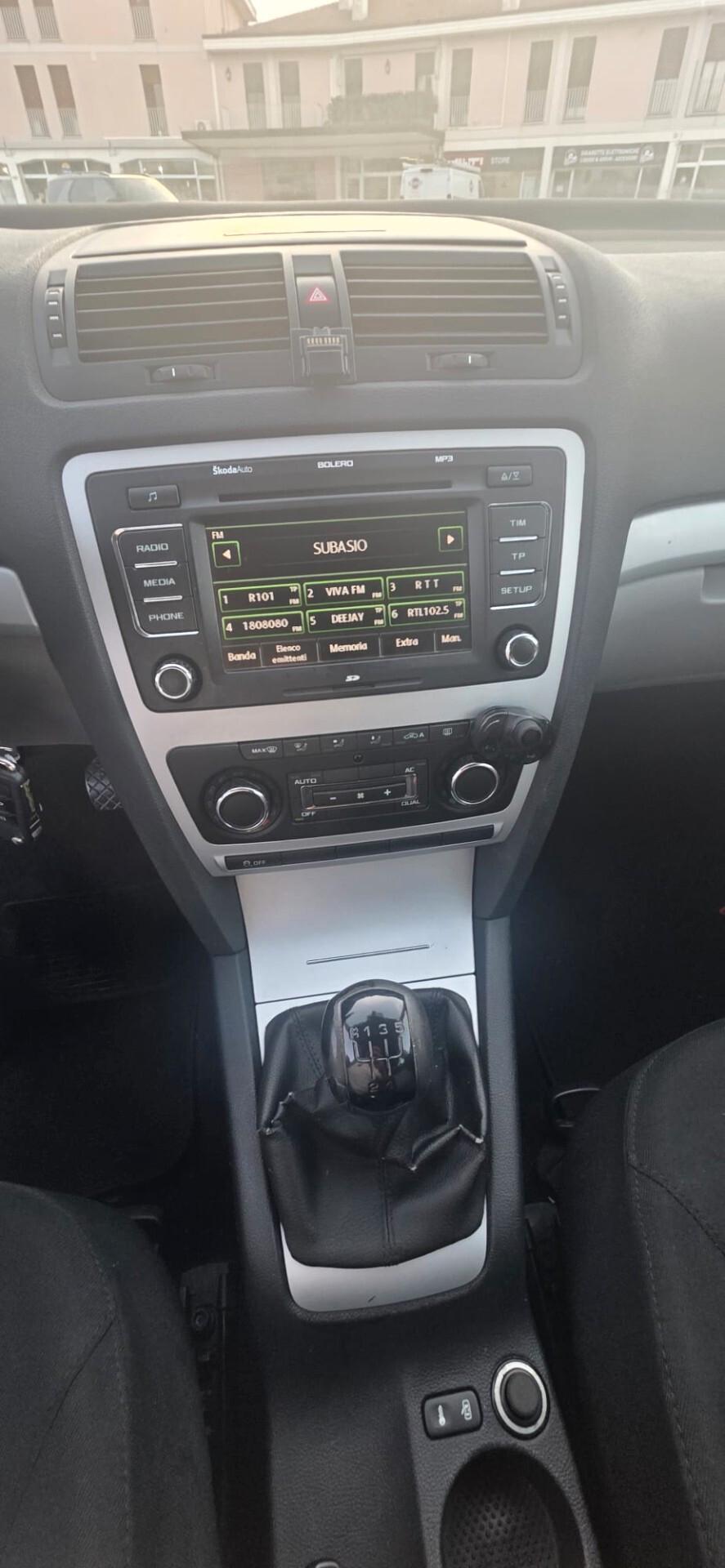 Skoda Octavia 1.6 TDI CR F.AP. Wagon Elegance