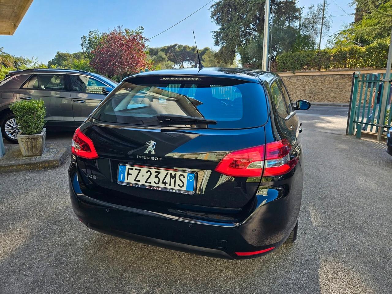 Peugeot 308 BlueHDi 100 S&S SW Business