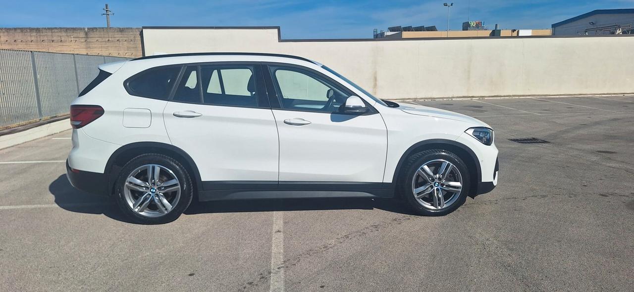 Bmw X1 xDrive25e IBRIDO PLUG-IN